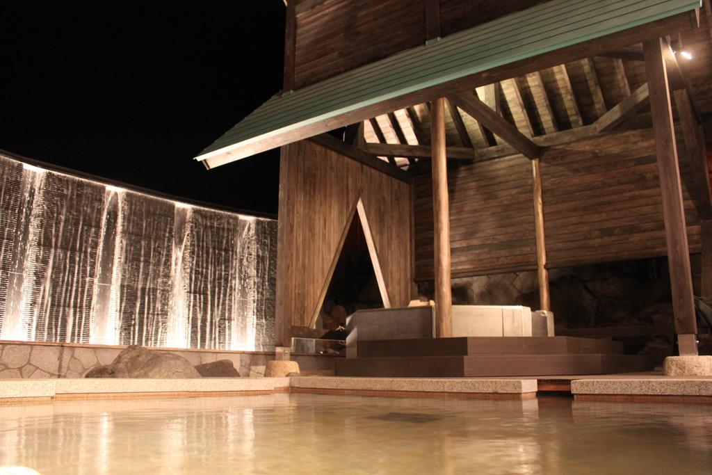Kusatsu Onsen Hotel Village Exteriör bild
